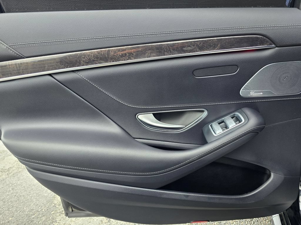 Used 2018 Mercedes-Benz S 450 Sedan image 17