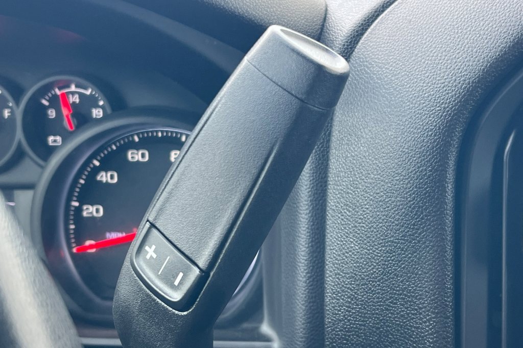 Used 2024 Chevrolet Silverado 2500 Custom w/ Custom Convenience Package image 17