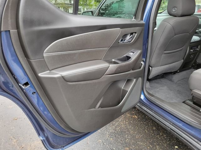 Used 2023 Chevrolet Traverse LT AWD/4WD image 21