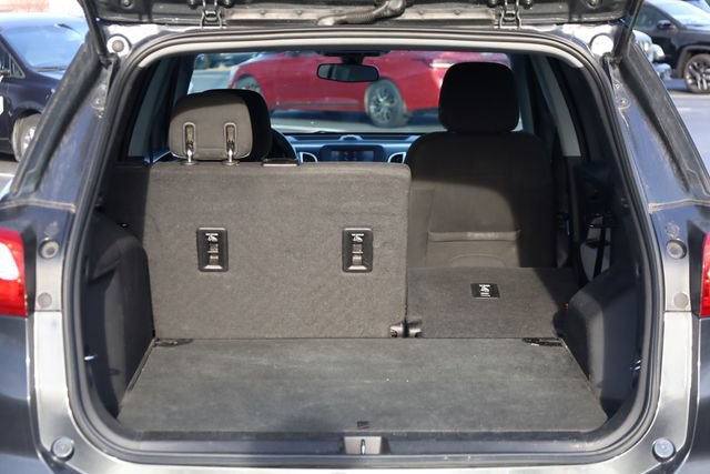 Used 2018 Chevrolet Equinox LS image 24
