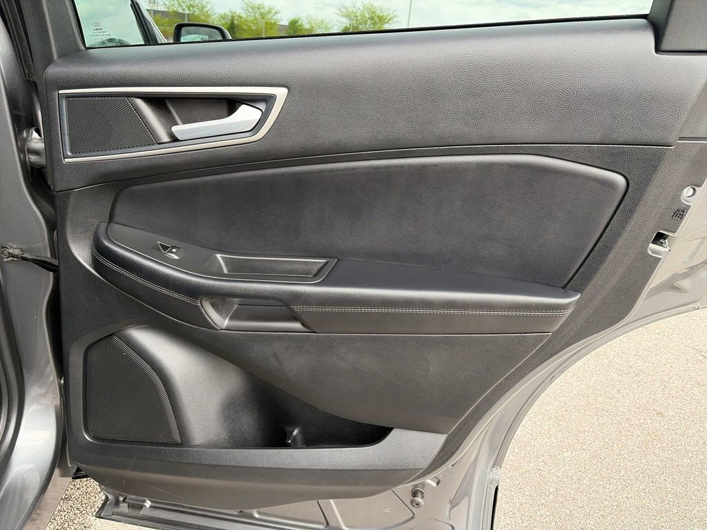 Used 2024 Ford Edge SEL w/ Convenience Package AWD/4WD image 30