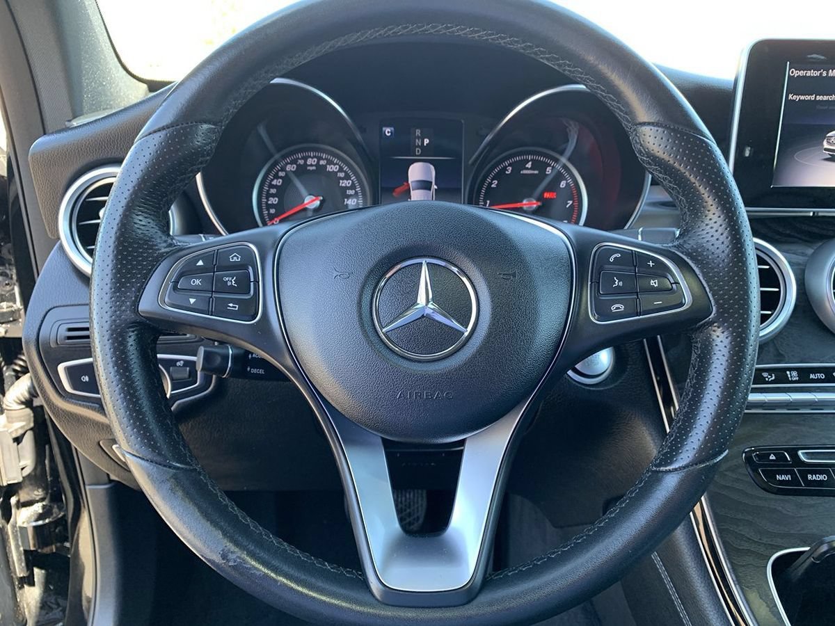 Used 2018 Mercedes-Benz GLC 300 4MATIC image 17