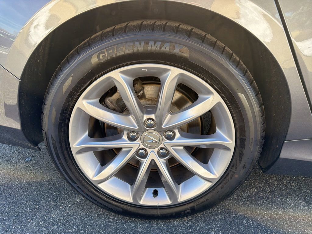 Used 2023 Acura TLX image 40