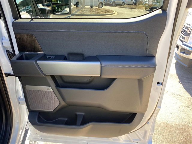 Used 2026 Ford F450 Lariat image 35