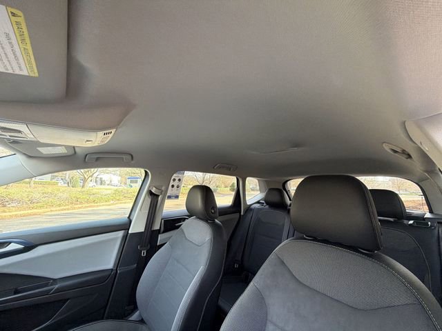 Used 2022 Volkswagen Taos SE FWD image 22