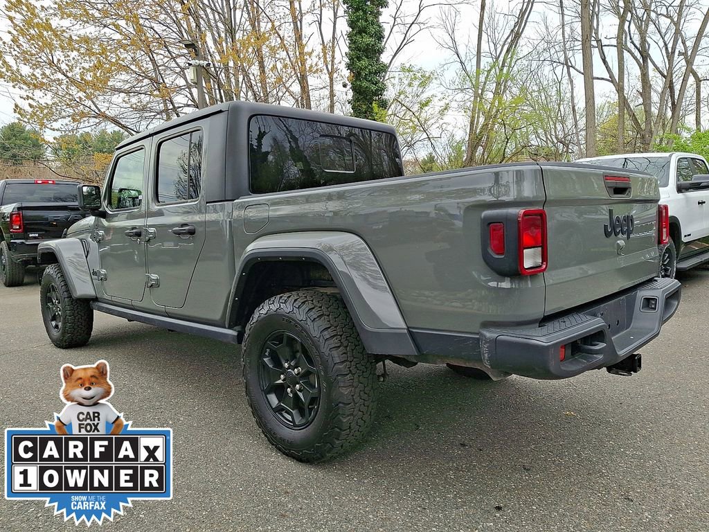 Used 2022 Jeep Gladiator Willys AWD/4WD image 4