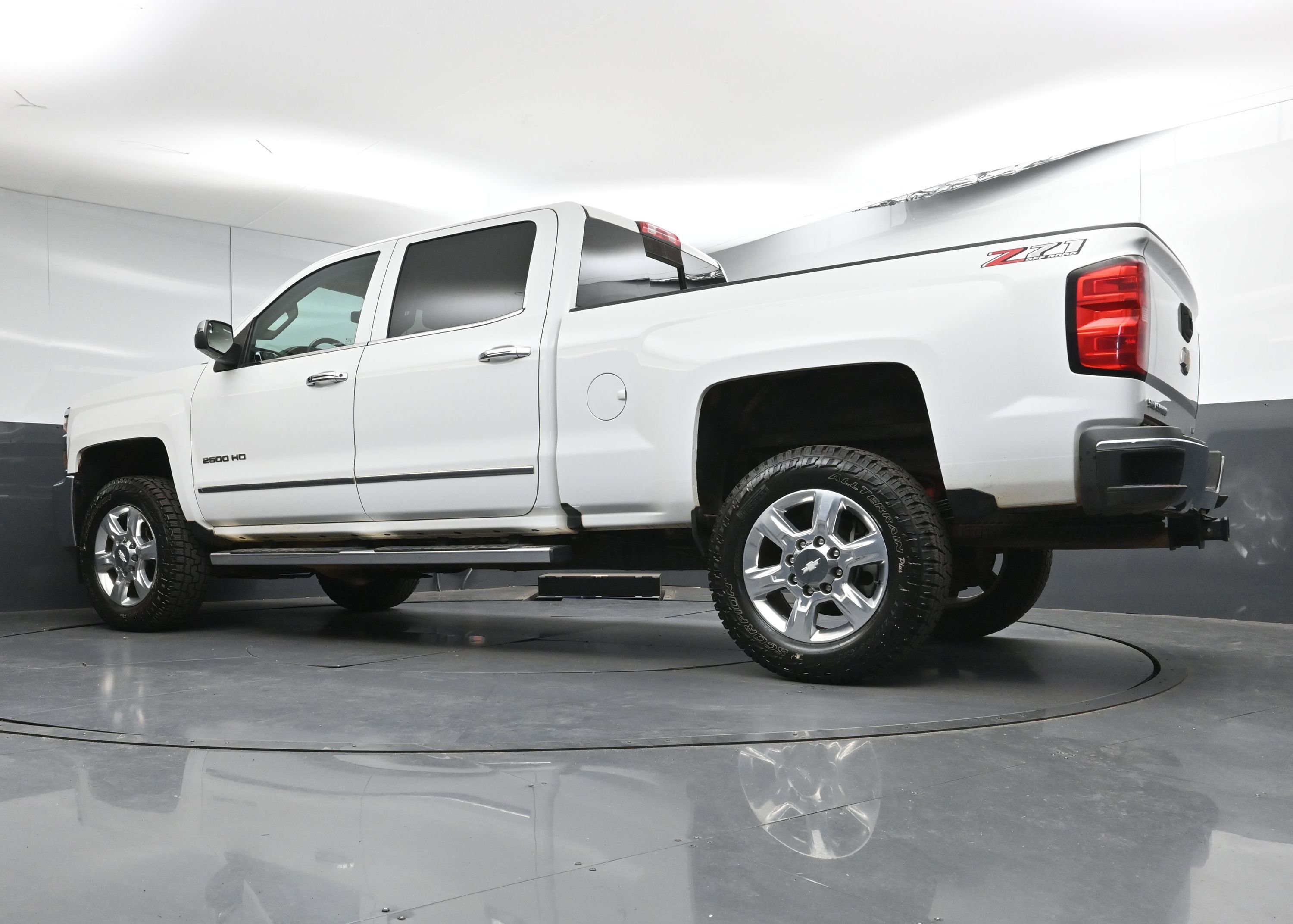 Used 2018 Chevrolet Silverado 2500 LTZ w/ Z71 Package, Off-Road image 37