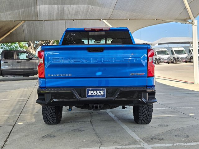 Used 2025 Chevrolet Silverado 1500 ZR2 w/ Technology Package AWD/4WD image 6