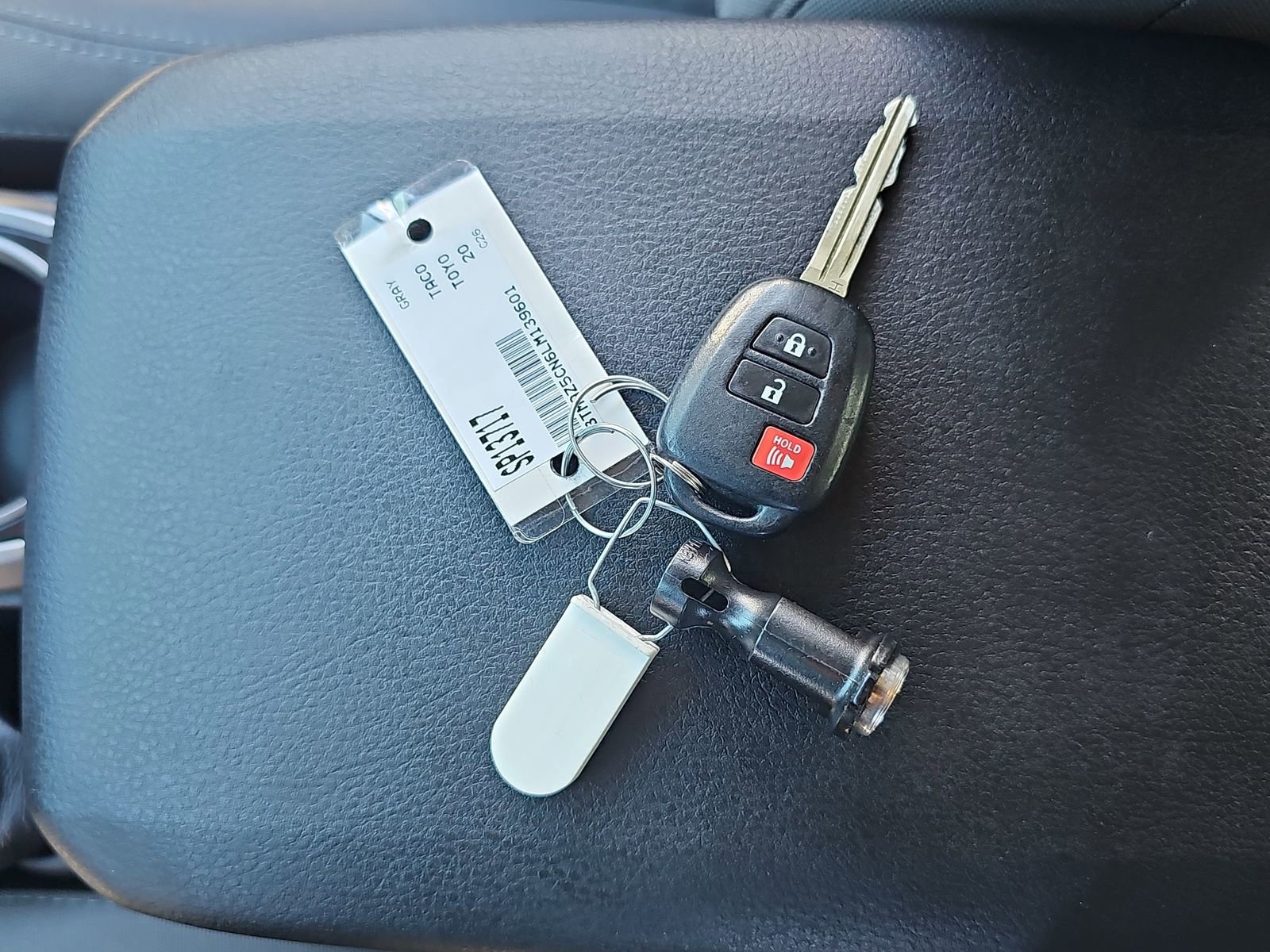 Used 2020 Toyota Tacoma SR5 RWD image 36