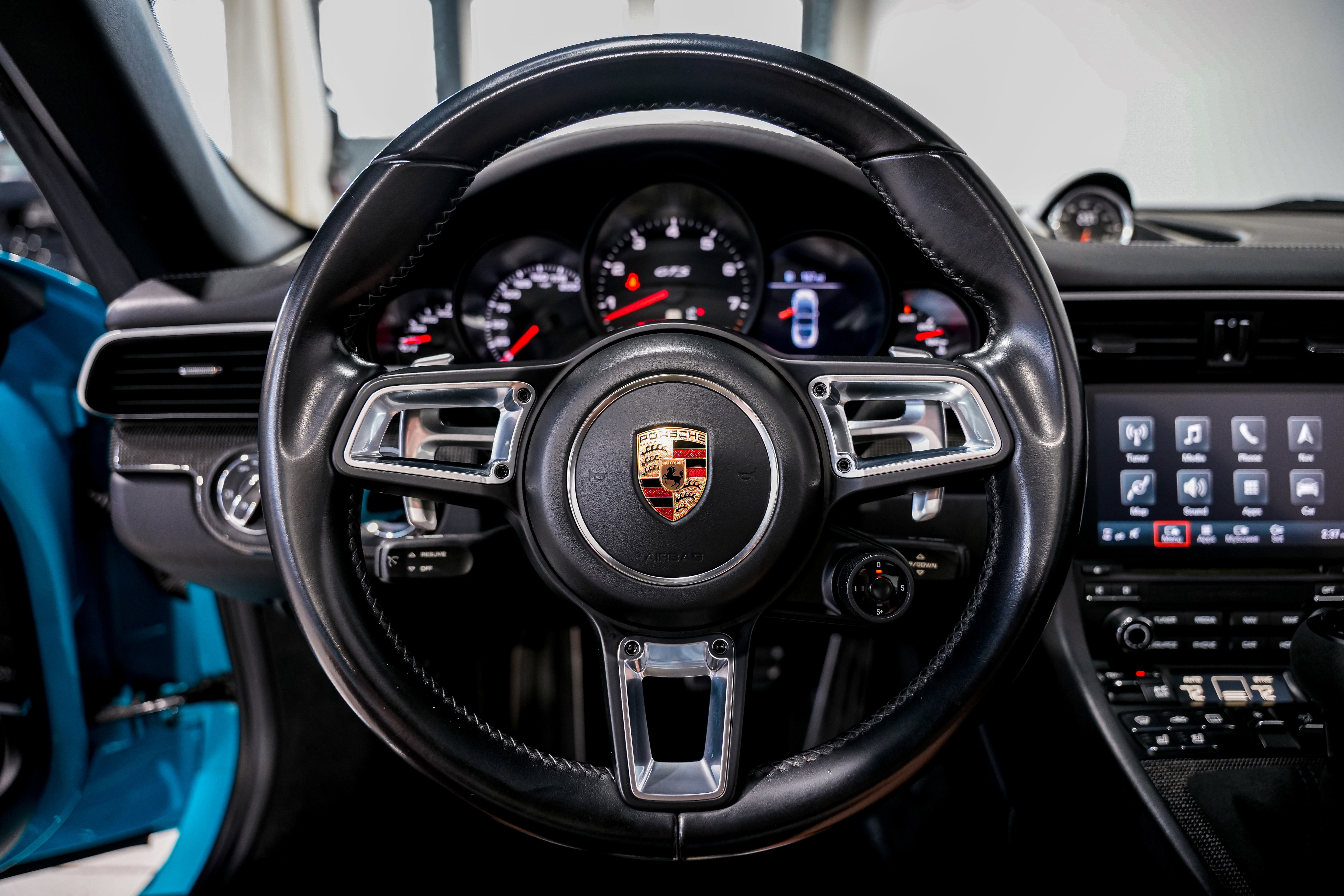 Used 2017 Porsche 911 Targa 4 GTS image 10