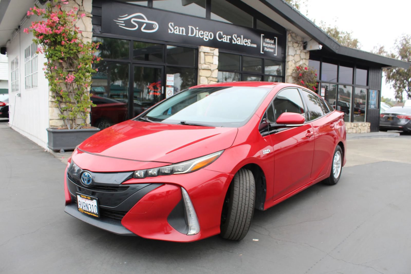 Used 2020 Toyota Prius Prime LE