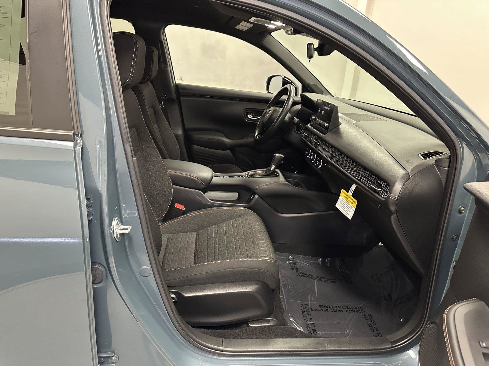 Used 2024 Honda HR-V Sport image 38