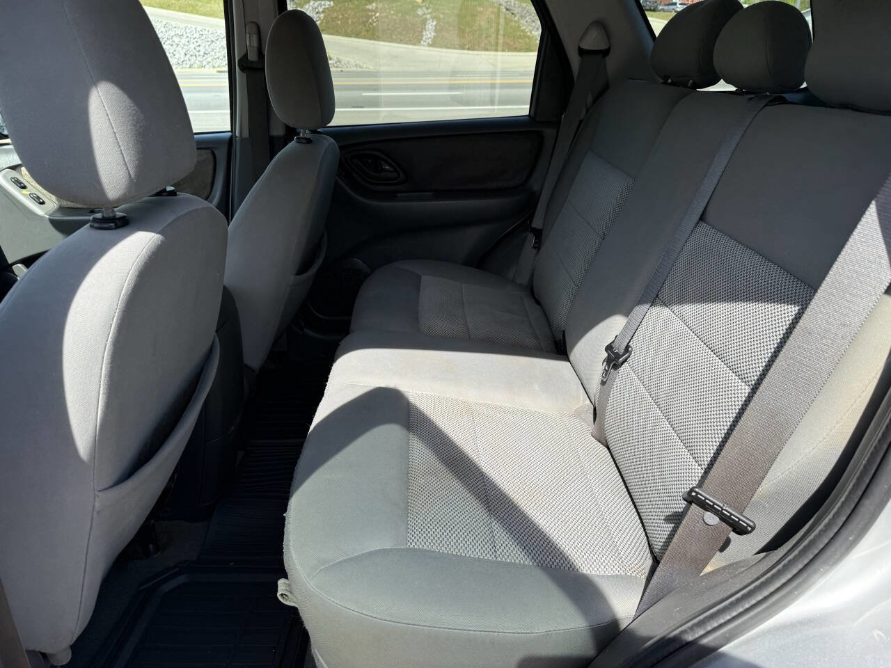 Used 2006 Ford Escape XLT image 16