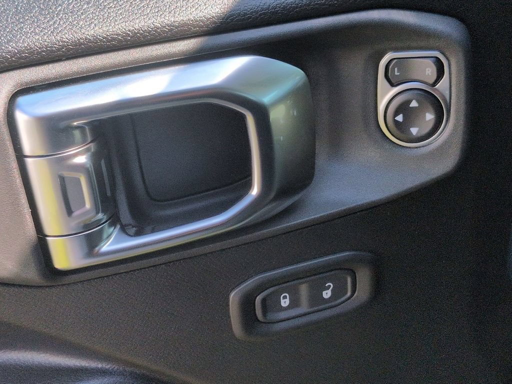 New 2026 Jeep Gladiator Sport AWD/4WD image 12