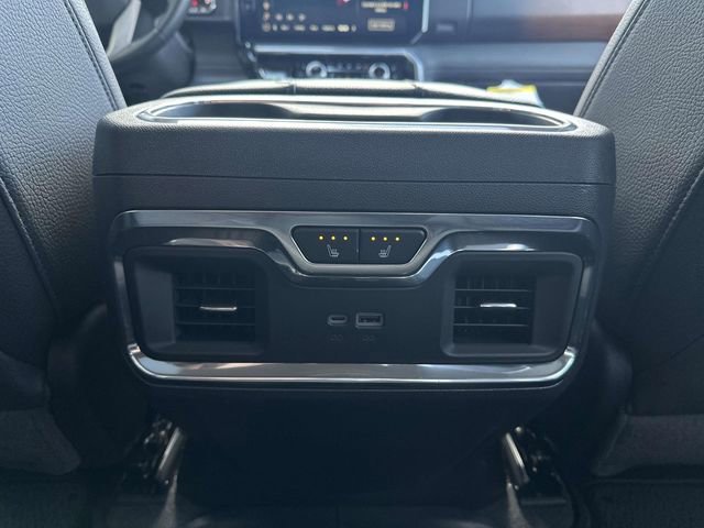 Used 2024 GMC Sierra 1500 Denali w/ Denali Reserve Package AWD/4WD image 34