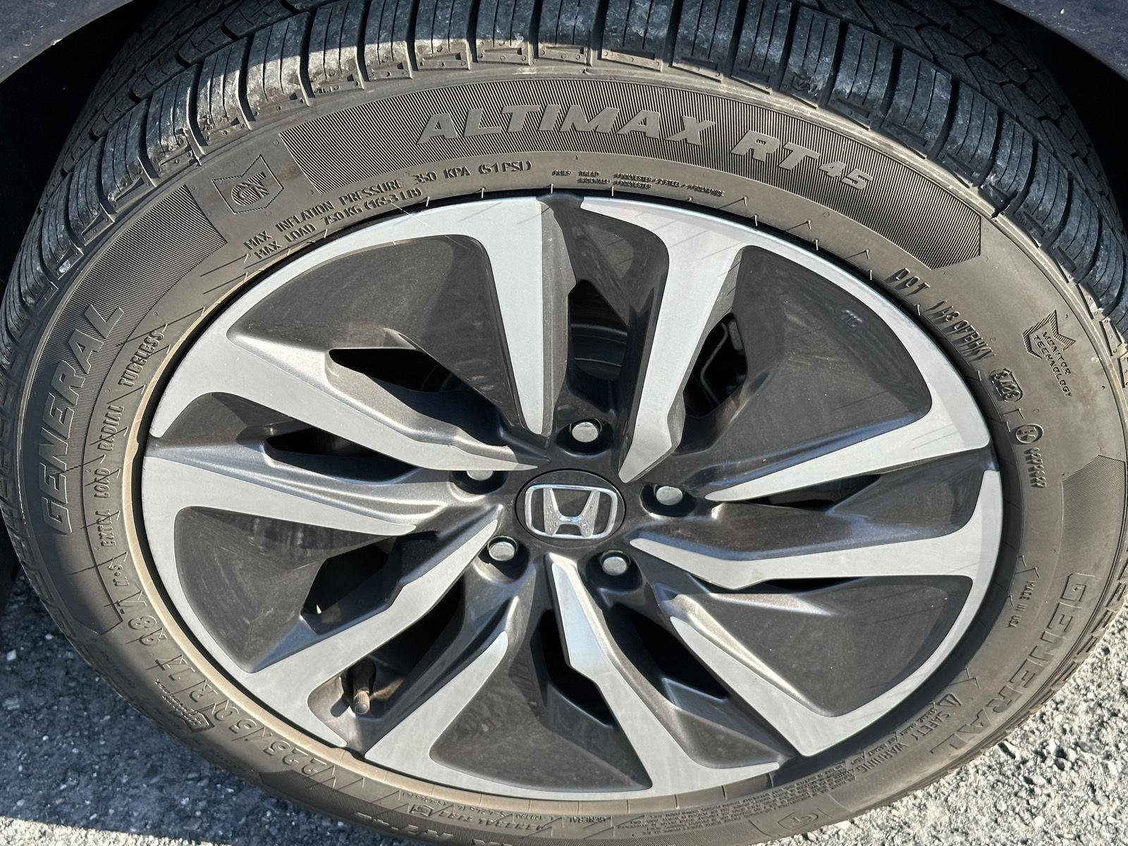 Used 2020 Honda Accord Touring image 10