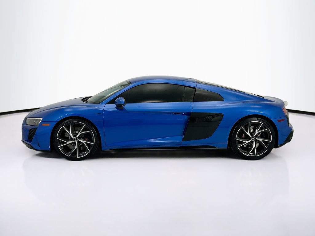 Used 2021 Audi R8 V10 RWD image 8