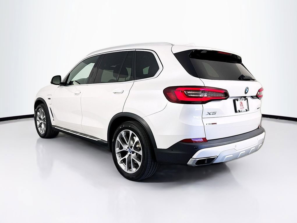 Used 2023 BMW X5 xDrive45e image 7