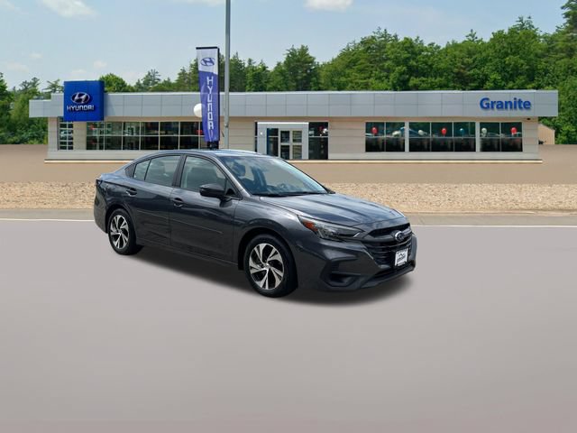 Used 2025 Subaru Legacy Premium AWD/4WD image 4