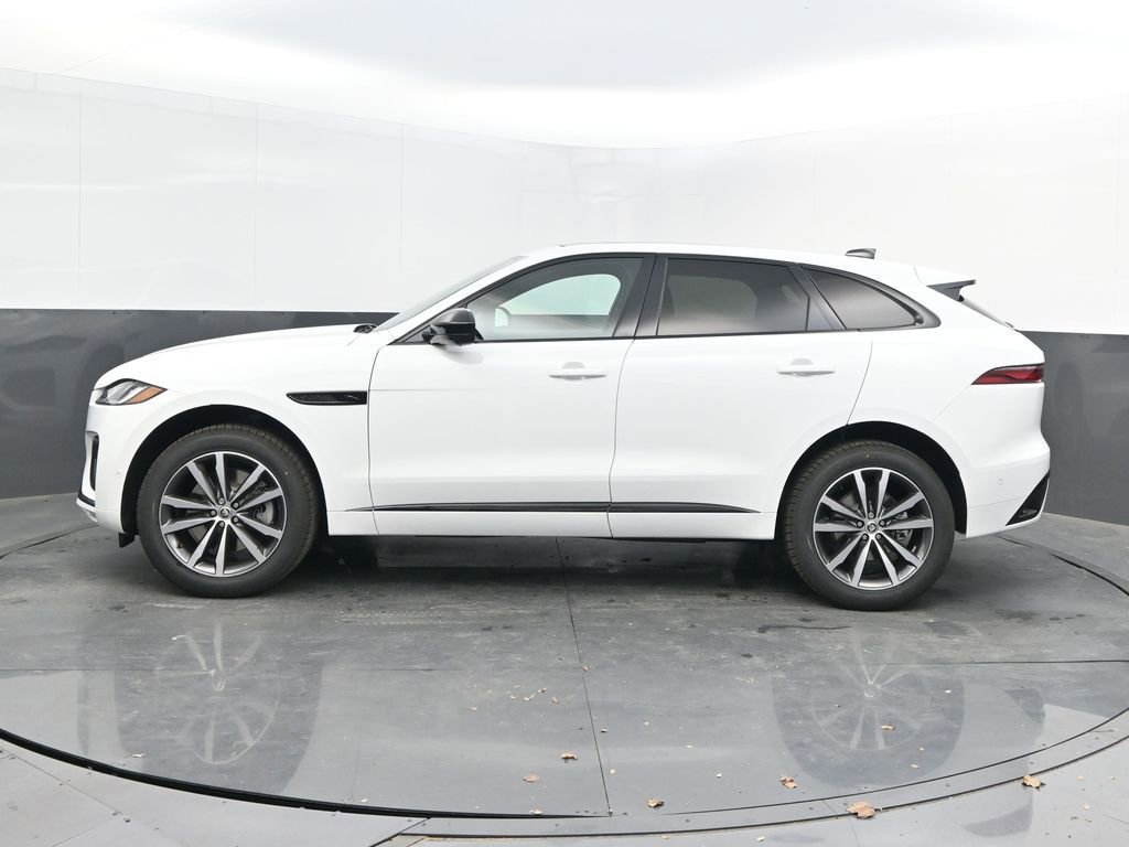 New 2026 Jaguar F-PACE R-Dynamic S image 2