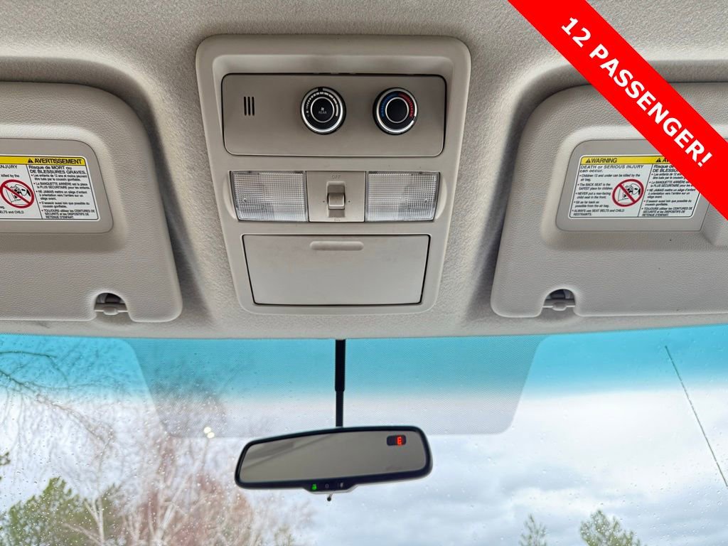 Used 2013 Nissan NV 3500 SL w/ Technology Pkg image 13