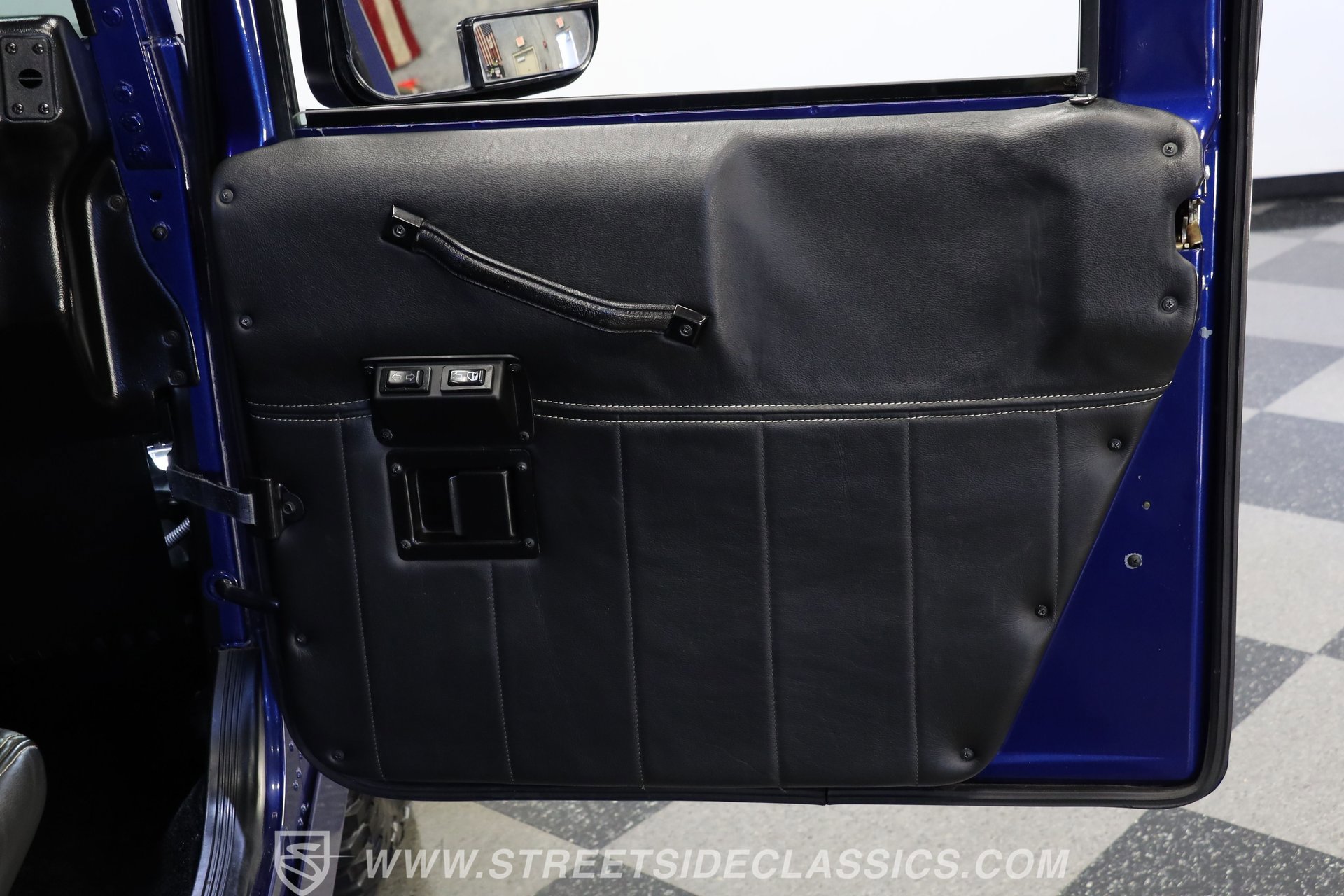 Used 2003 HUMMER H1 2-Door Hard Top image 6