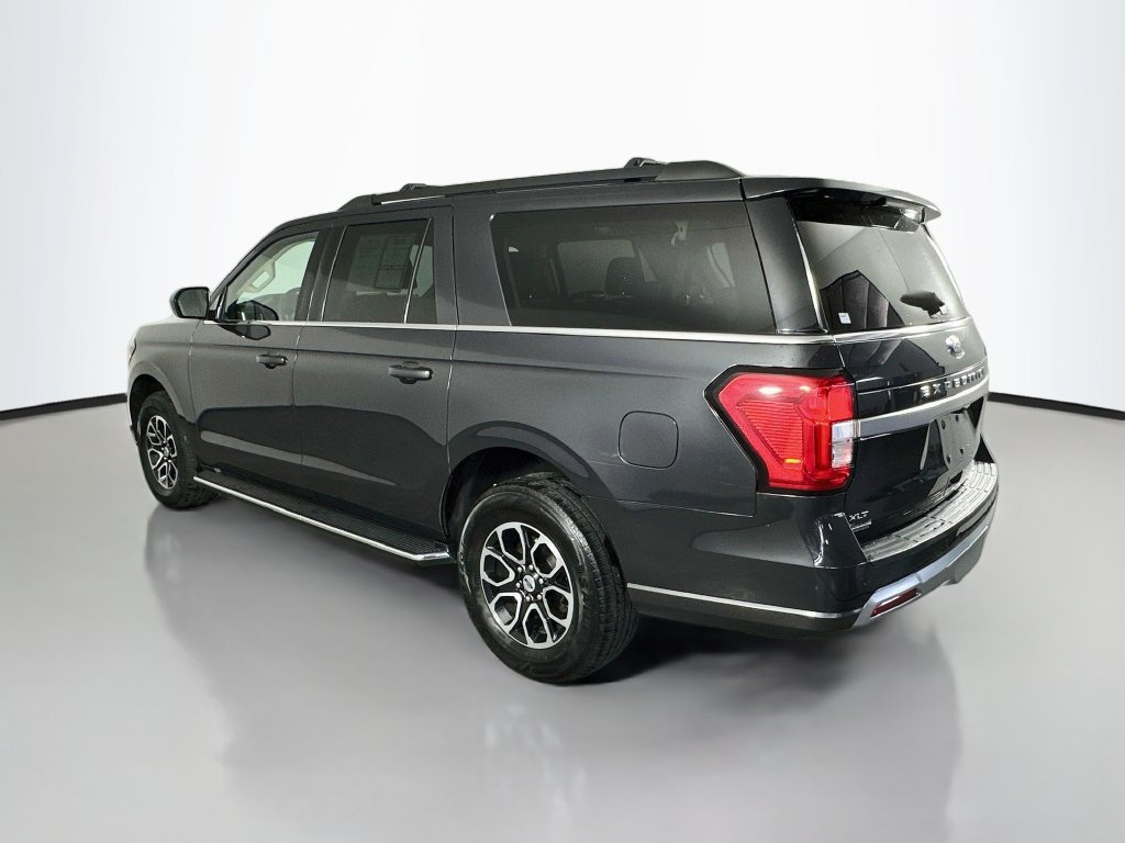 Used 2023 Ford Expedition Max XLT AWD/4WD image 5