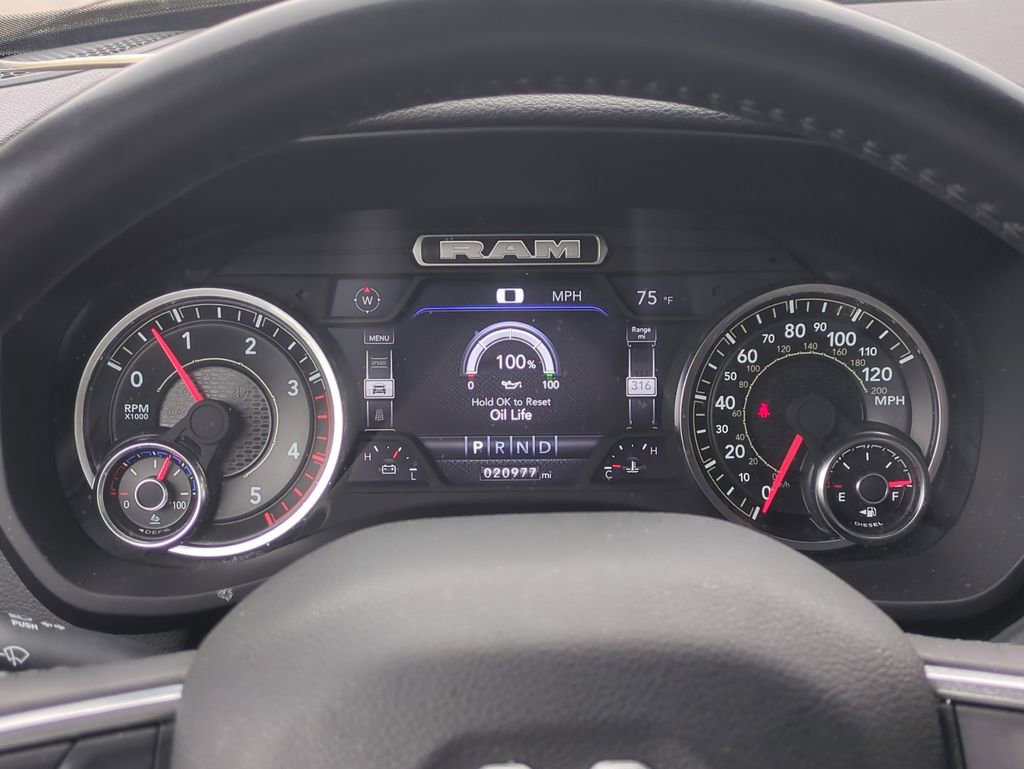 Used 2024 RAM 2500 Laramie image 30