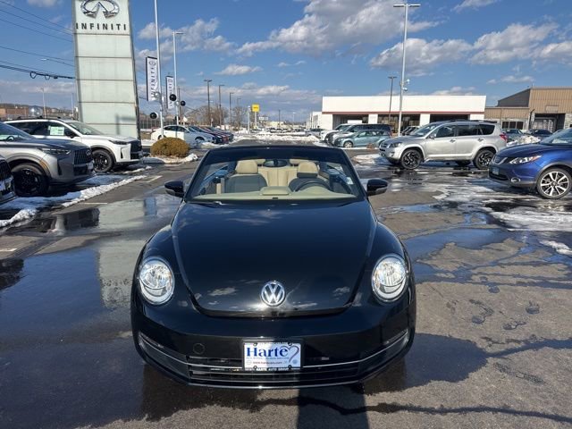 Used 2015 Volkswagen Beetle TDI image 4