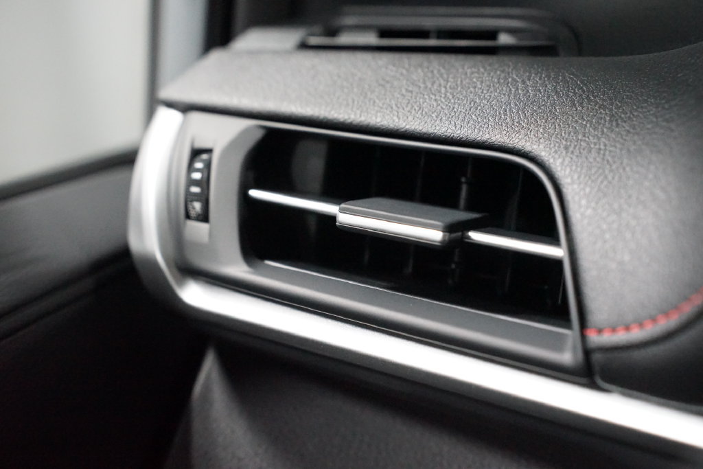 New 2026 Toyota Sienna XSE FWD image 25
