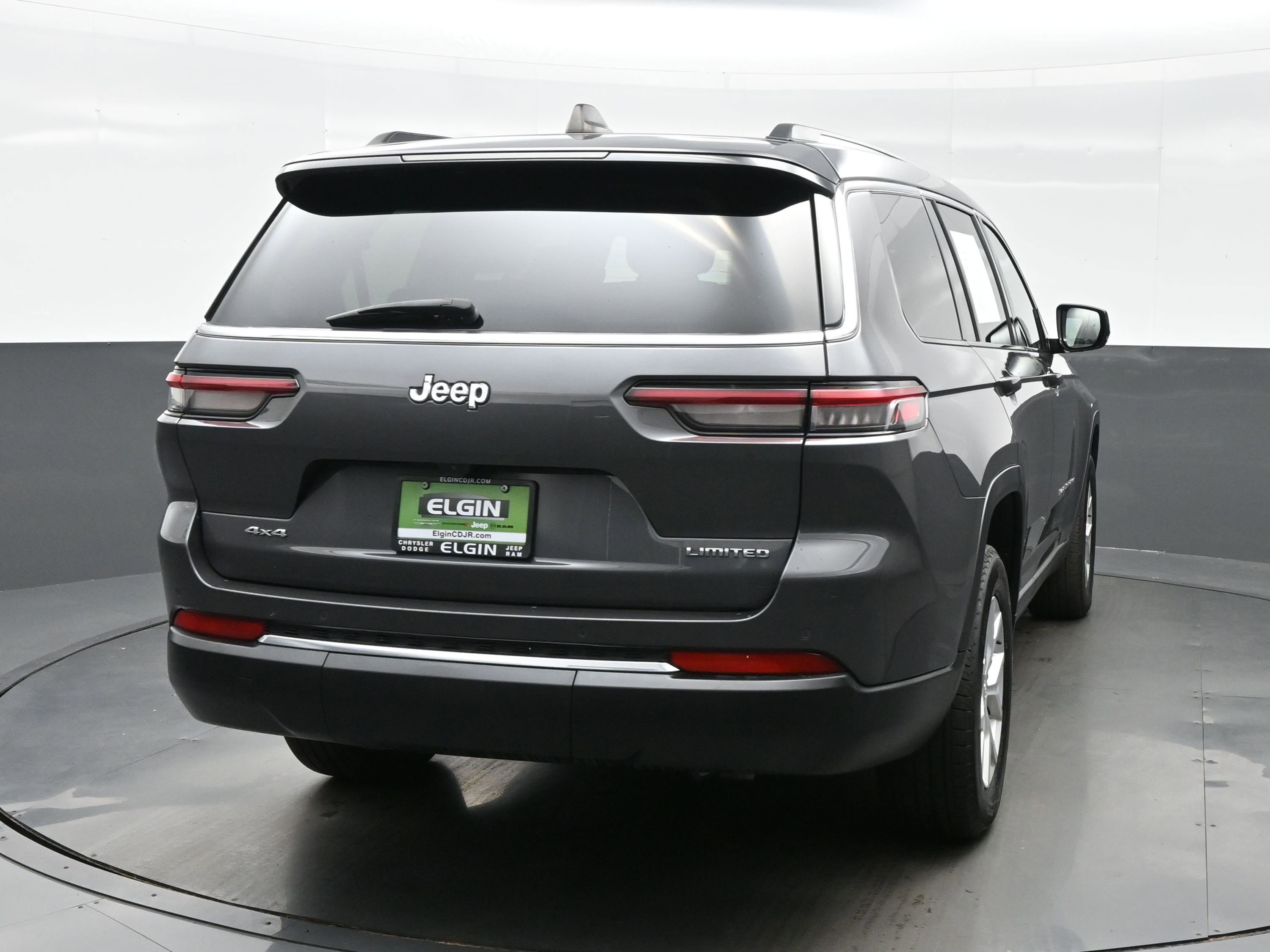 Used 2023 Jeep Grand Cherokee L Limited image 5