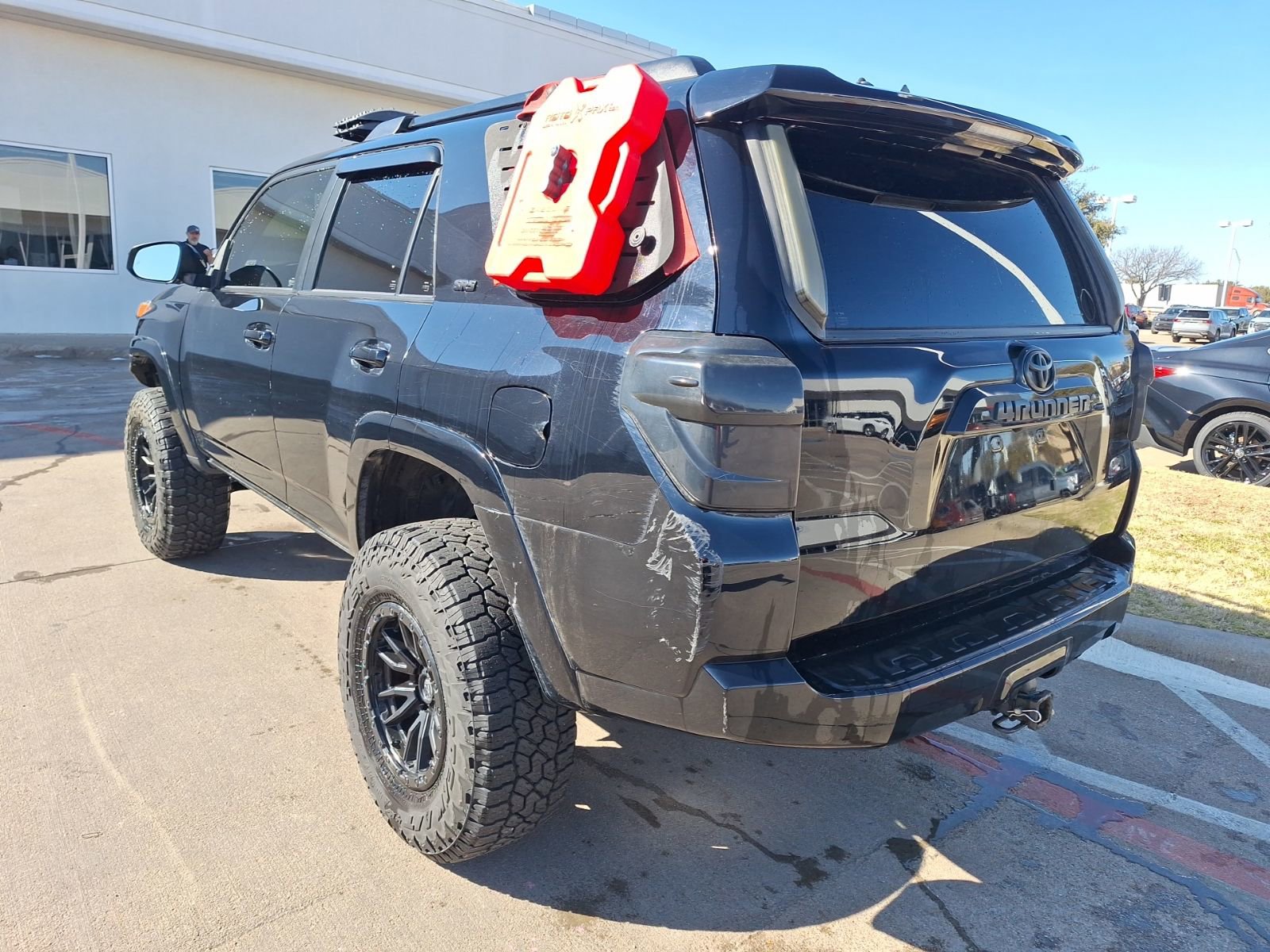 Used 2023 Toyota 4Runner SR5 Premium w/ Moonroof Package image 4