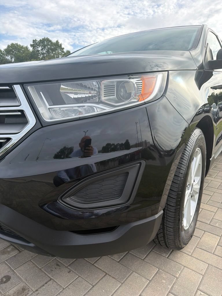 Used 2018 Ford Edge SE FWD image 13
