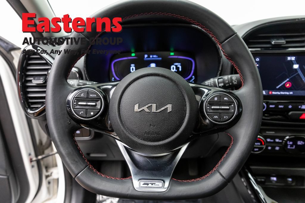 Used 2023 Kia Soul GT-Line FWD image 10