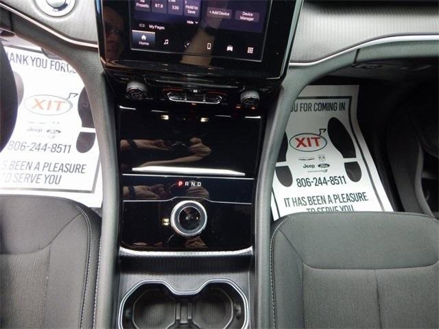 Used 2025 Jeep Grand Cherokee Laredo image 22