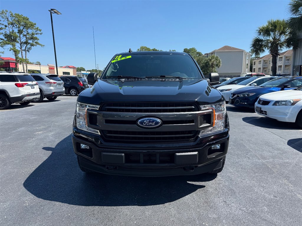 Used 2019 Ford F150 XLT w/ Equipment Group 302A Luxury image 7
