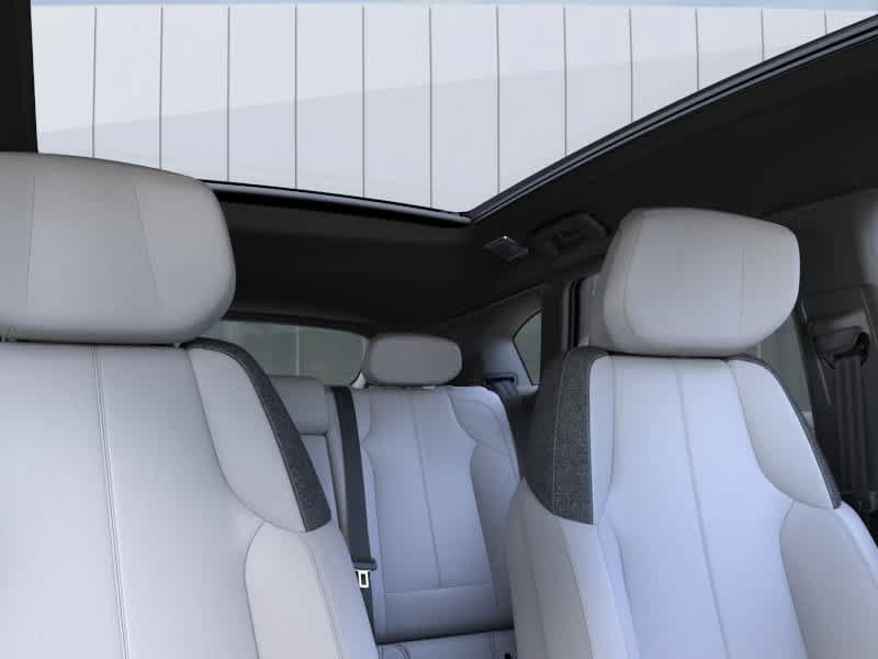 New 2027 Cadillac Optiq Luxury w/ LPO, Floor Liner Package AWD/4WD image 24