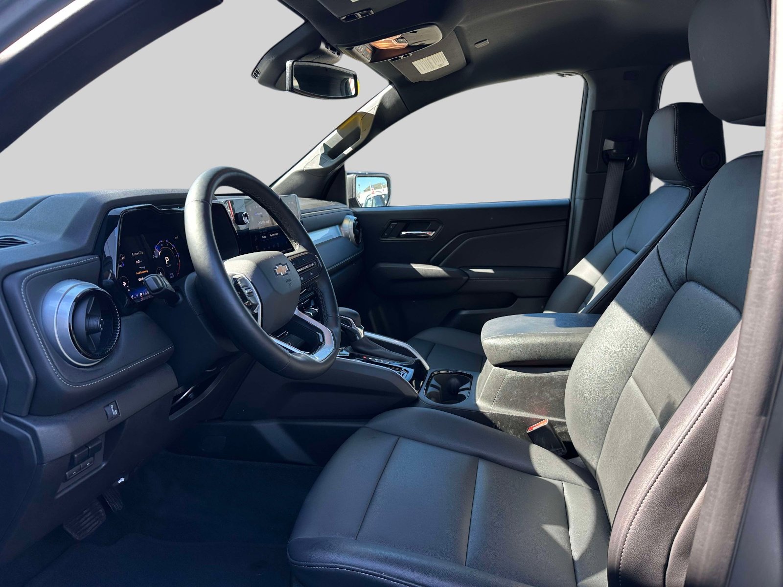 Certified 2024 Chevrolet Colorado LT w/ LT Convenience Package III image 14