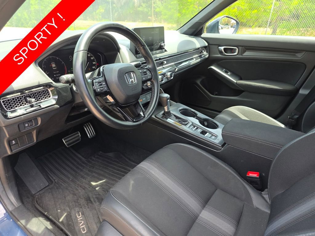 Used 2025 Honda Civic Sport image 25