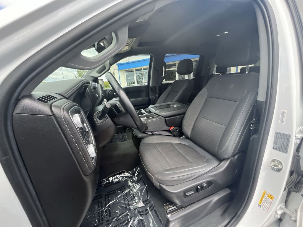 Used 2019 GMC Sierra 1500 Elevation w/ Elevation Value Package AWD/4WD image 13