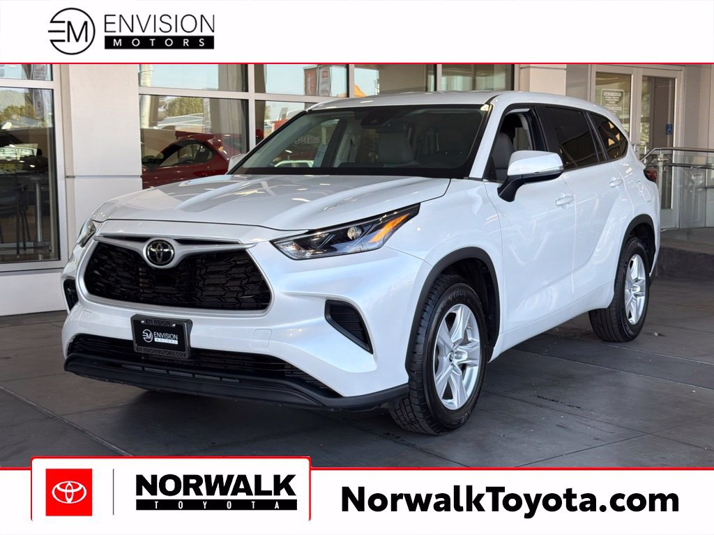 Used 2023 Toyota Highlander L