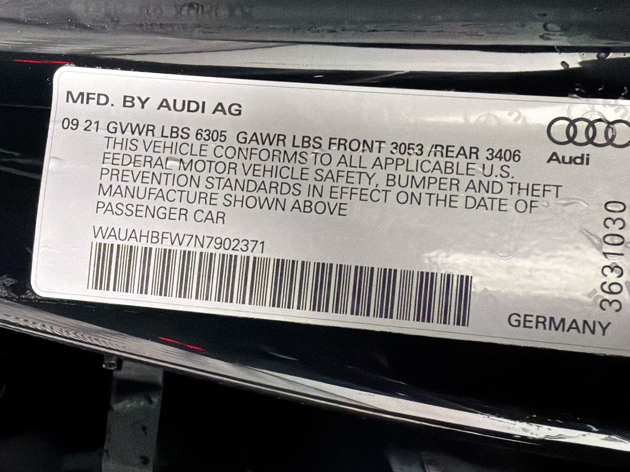 Used 2022 Audi RS e-tron GT AWD/4WD image 17