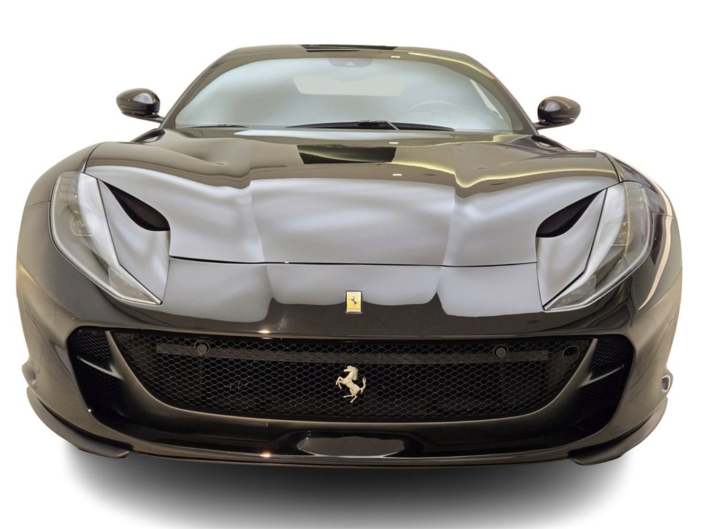 Used 2020 Ferrari 812 Superfast image 2