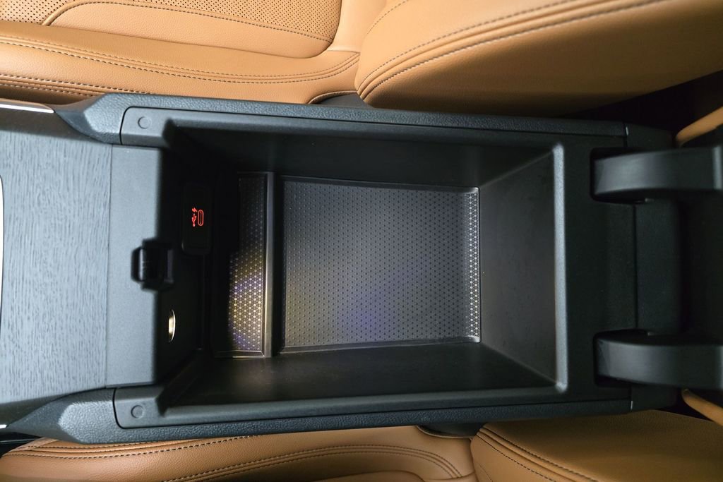 Certified 2022 BMW 430i Convertible w/ Convenience Package image 22