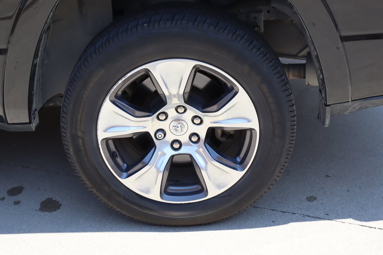 Used 2022 RAM 1500 Laramie AWD/4WD image 29