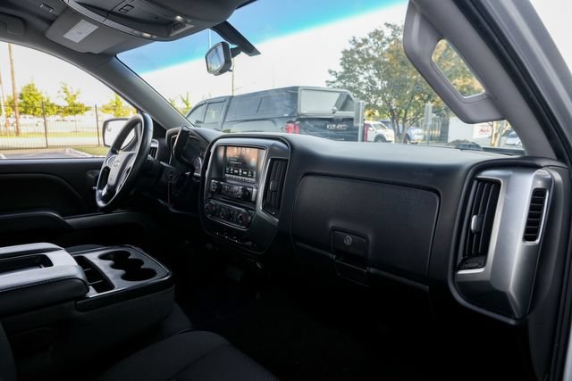 Used 2018 Chevrolet Silverado 1500 LT w/ All Star Edition AWD/4WD image 32
