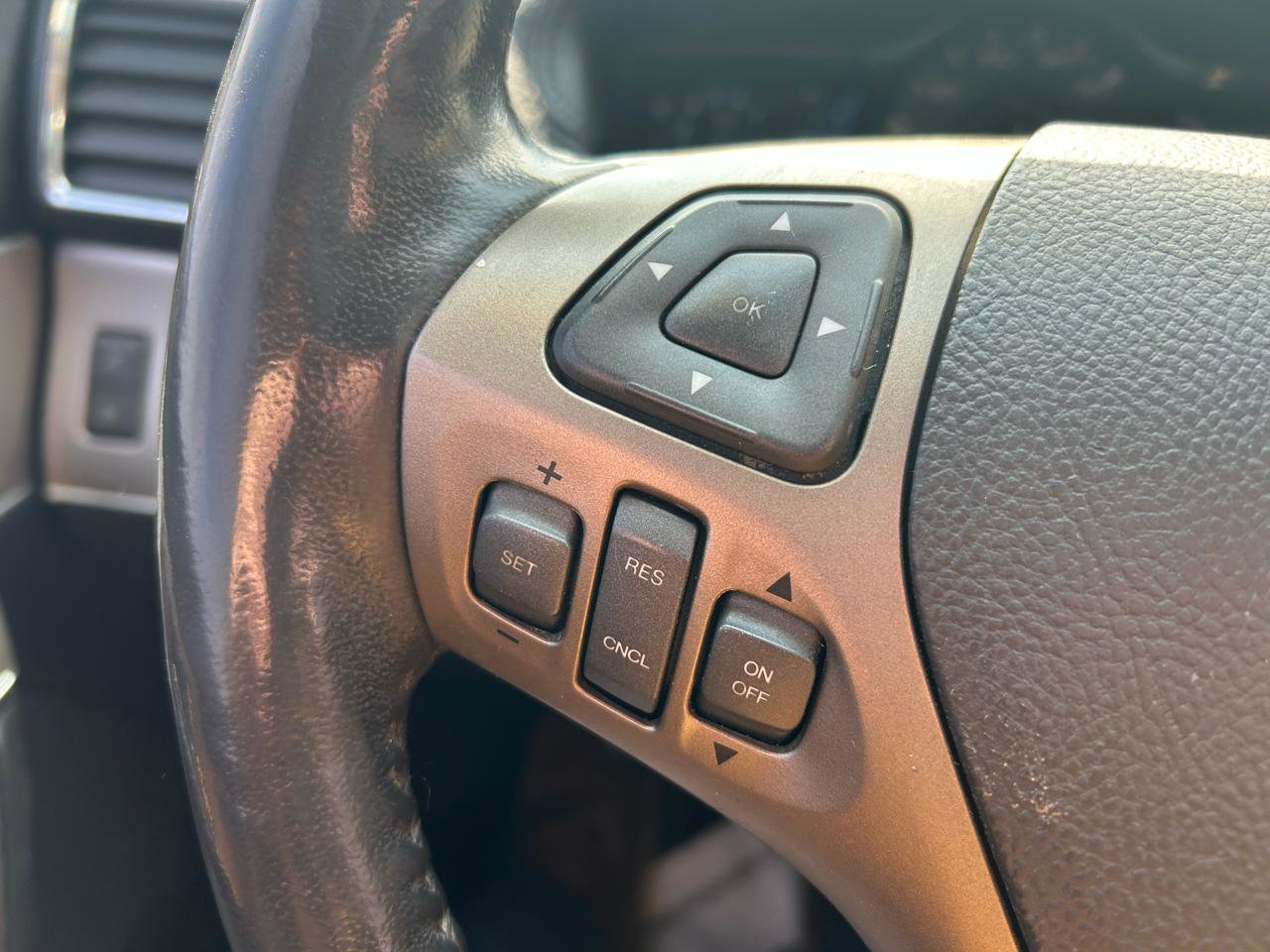 Used 2011 Lincoln MKX AWD w/ Sight & Sound Pkg image 19