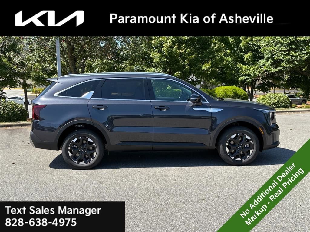New 2026 Kia Sorento S image 6