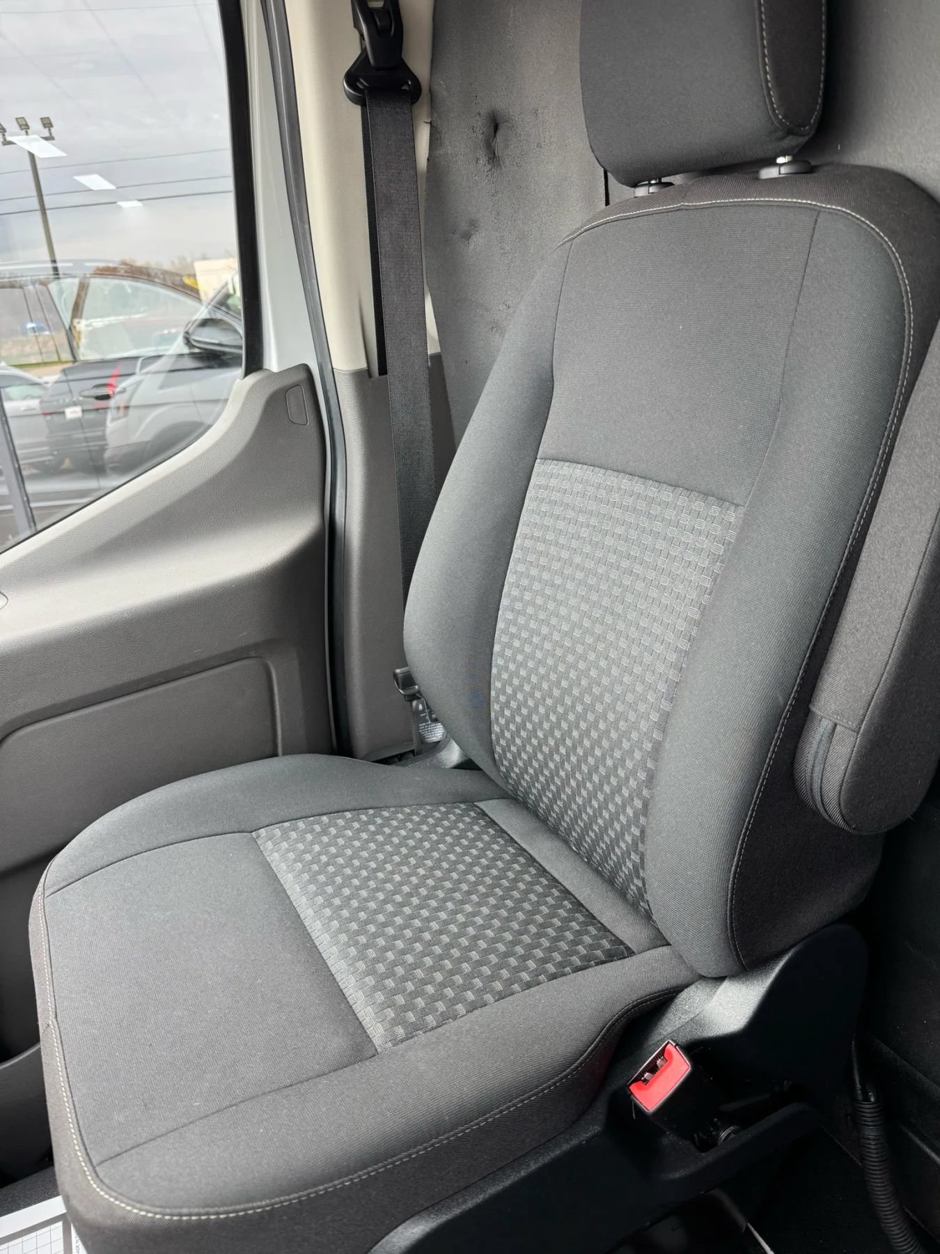 Used 2021 Ford Transit 250 Low Roof RWD image 16