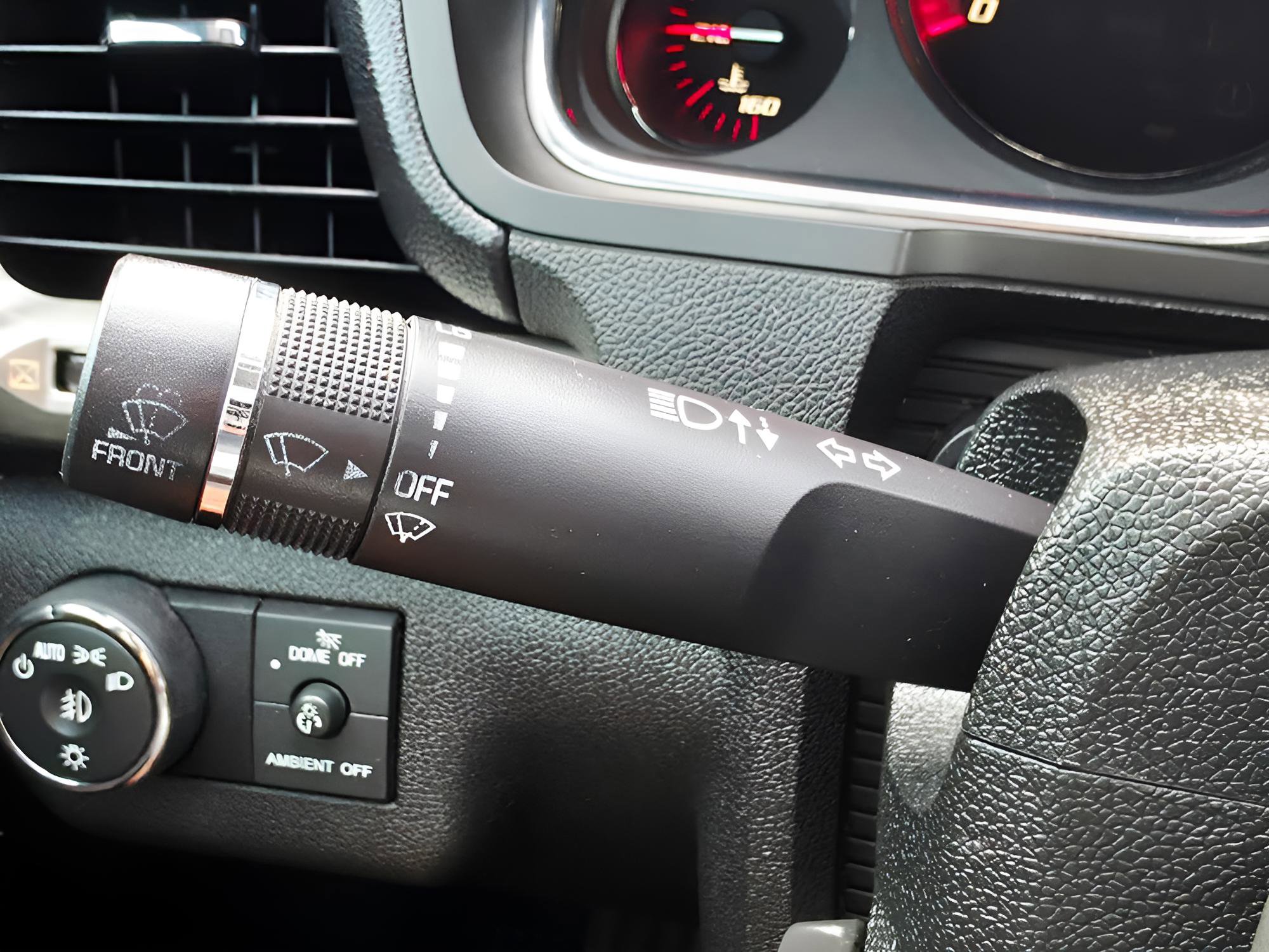 Used 2013 GMC Acadia Denali AWD/4WD image 28